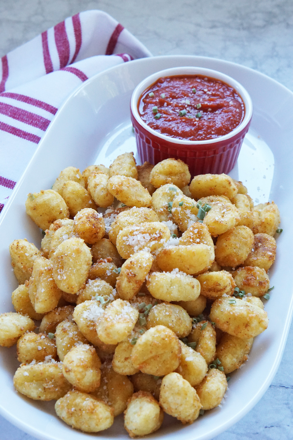 crispy gnocchi with dipping sauce