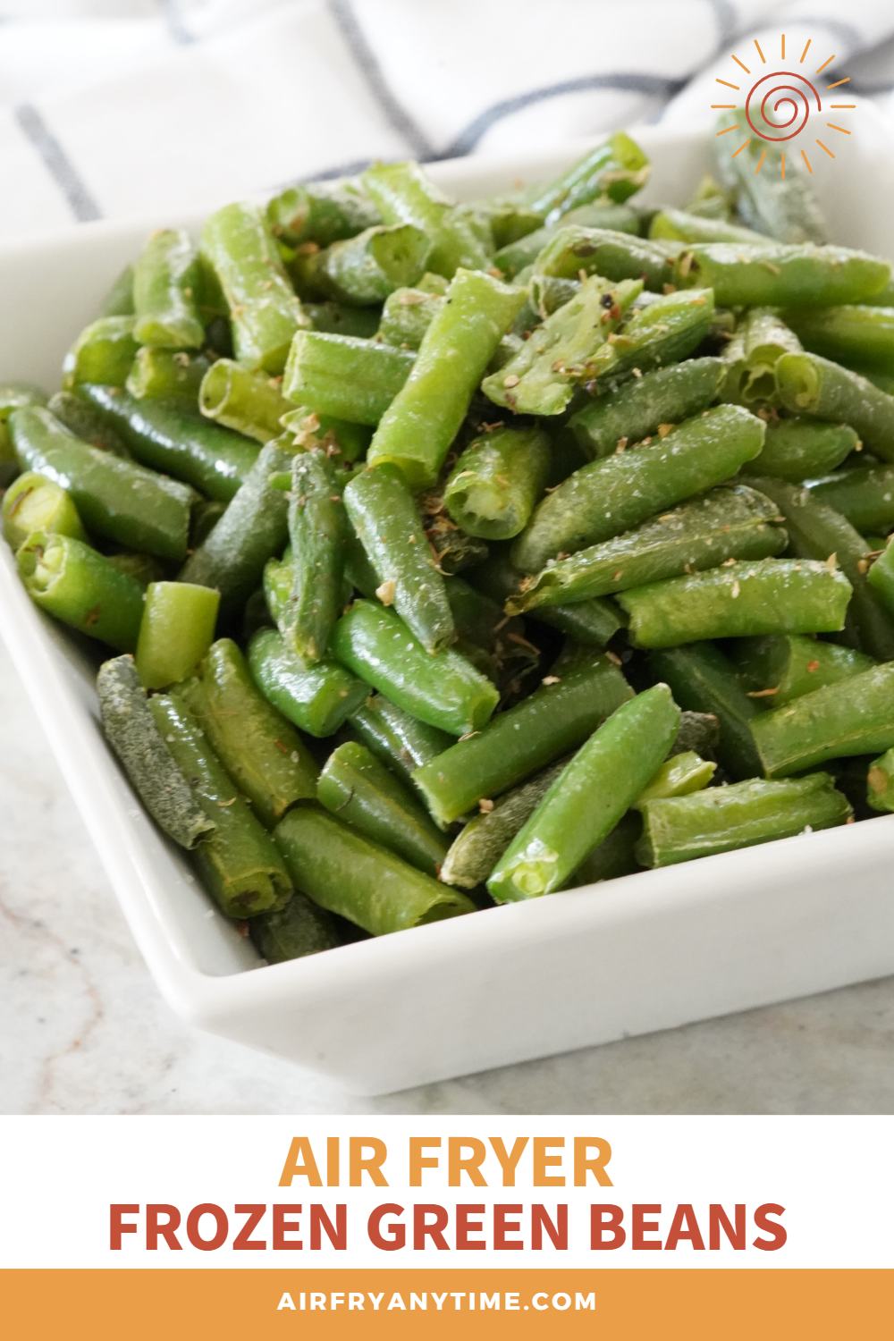 A bowl of green beans