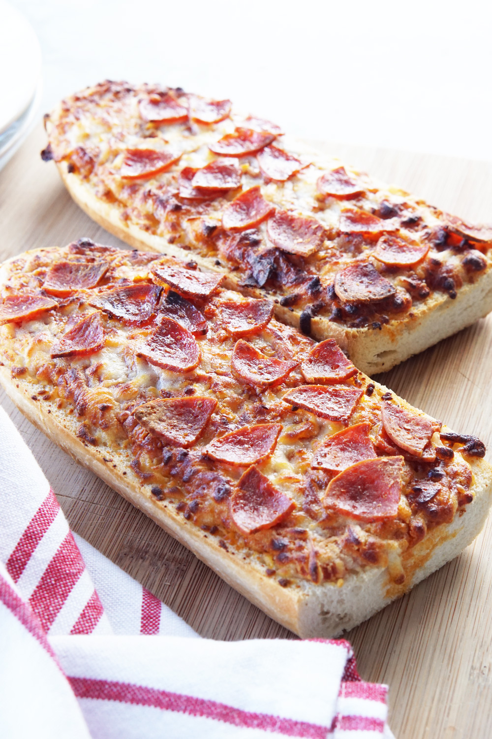 2 French bread pizzas